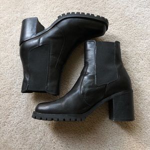 Urban Outfitters Black Chelsea Boots